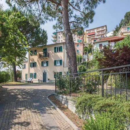 Elegant In Genova + Garden Вилла